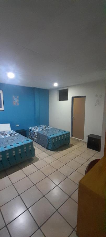 Hotel Happy House San Salvador Exterior foto