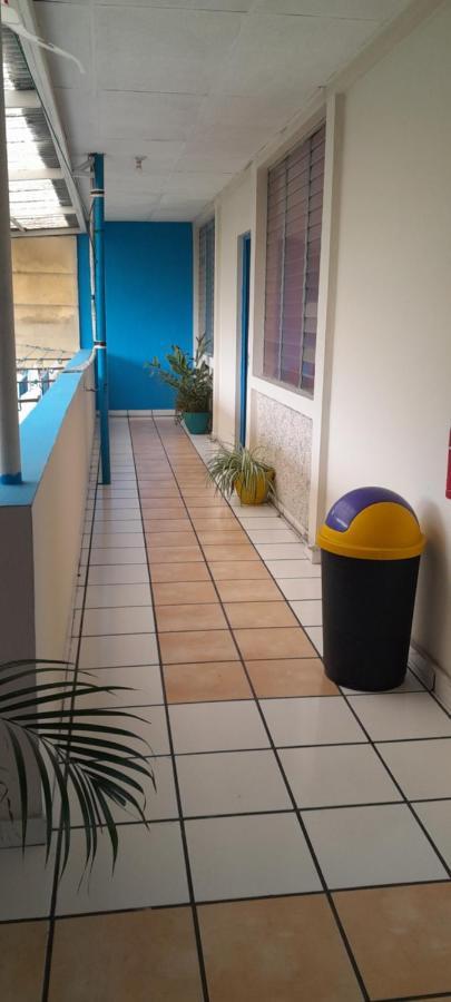 Hotel Happy House San Salvador Exterior foto