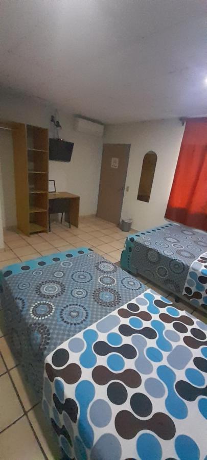 Hotel Happy House San Salvador Exterior foto
